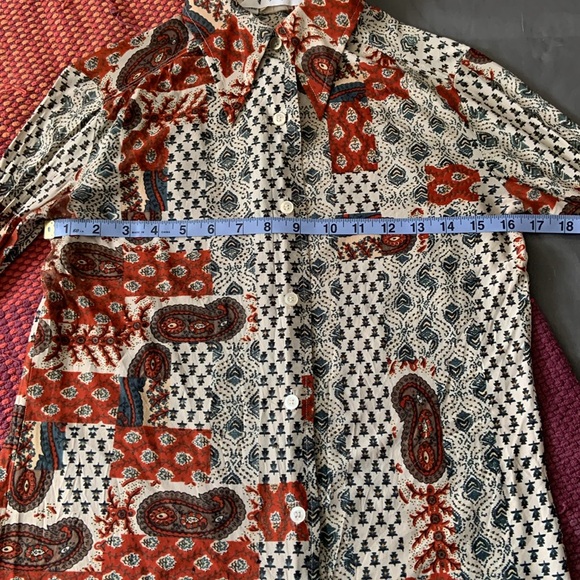 LADY MANHATTAN SIZE S Long-sleeve Sheer Patterned Button-up Top - Picture 8 of 16